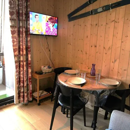 Centre-ville T2 Avec Balcon, Wifi, Animaux Admis - Fr-1-313-233 公寓