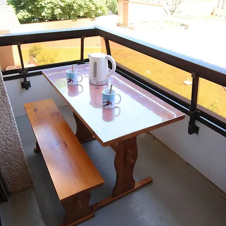 Centre-ville T2 Avec Balcon, Wifi, Animaux Admis - Fr-1-313-233